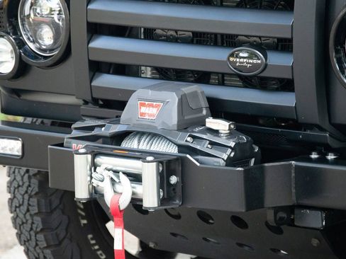 Used 1992 Land Rover Defender 110 image 3