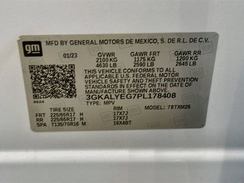Used 2023 GMC Terrain AT4 w/ LPO, Floor Liner Package AWD/4WD image 32
