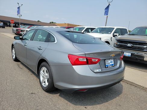 Used 2023 Chevrolet Malibu LT FWD image 3