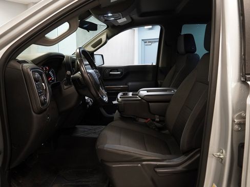 Used 2020 Chevrolet Silverado 1500 LT Trail Boss w/ Bed Protection Package image 5