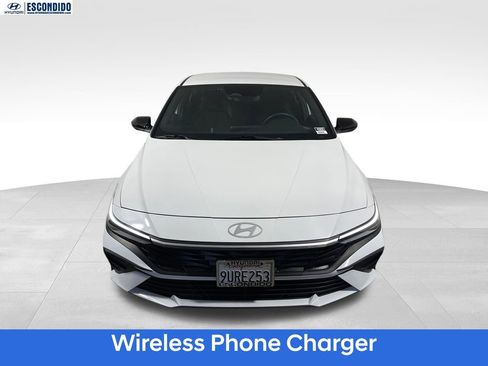 Certified 2025 Hyundai Elantra Sport FWD image 8