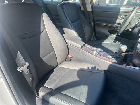 Used 2011 BMW 328i xDrive Sedan w/ Premium Pkg 2 image 18