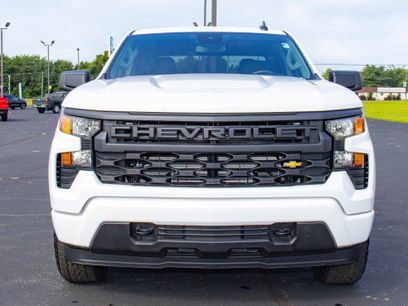 New 2026 Chevrolet Silverado 1500 Custom w/ Turbomax Blackout Package