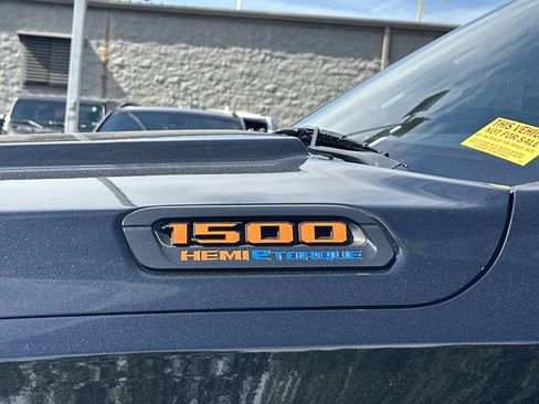 Used 2023 RAM 1500 Big Horn AWD/4WD image 14