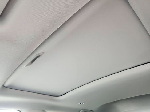 New 2026 Honda HR-V EX-L image 17