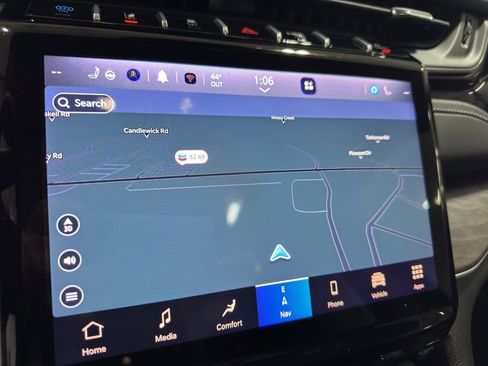 New 2024 Jeep Grand Cherokee Limited 4xe w/ Luxury Tech Group II image 31