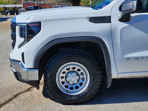 Used 2023 GMC Sierra 1500 Pro image 8