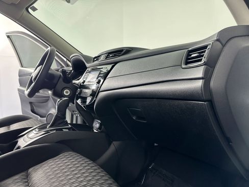 Used 2017 Nissan Rogue S w/ S Appearance Package image 38