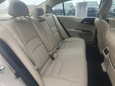 Used 2015 Honda Accord EX-L image 16