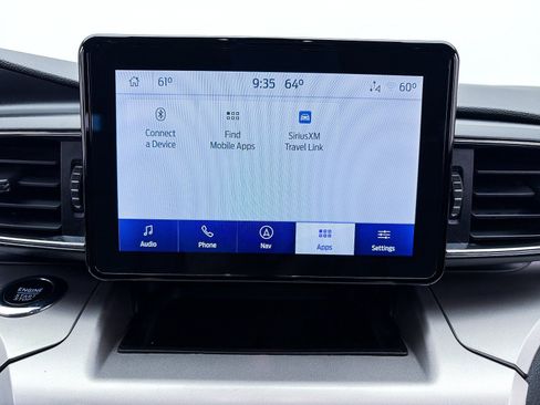 Used 2022 Ford Explorer XLT w/ Equipment Group 202A image 22