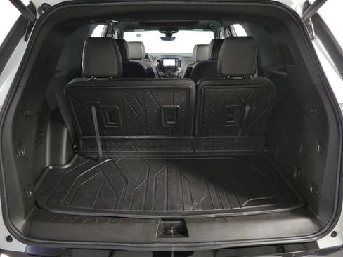 Used 2023 Chevrolet Traverse Premier w/ Redline Edition AWD/4WD image 27