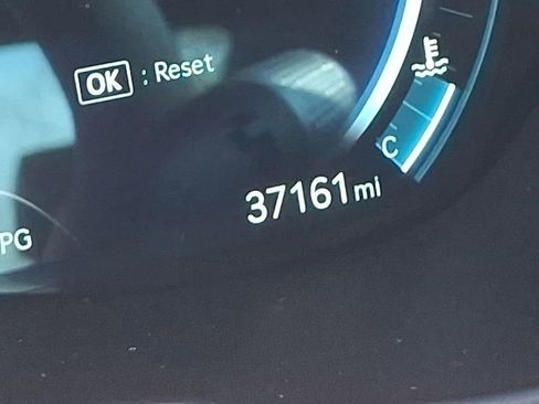 Certified 2023 Genesis G80 2.5T w/ Sport Prestige Package image 13