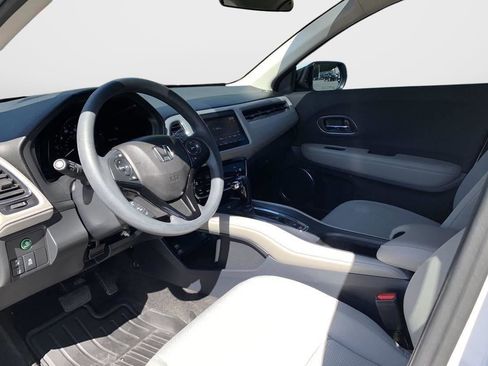 Used 2022 Honda HR-V EX image 32
