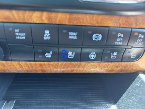 Used 2018 RAM 2500 Longhorn AWD/4WD image 10