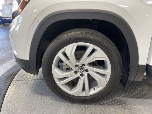 Used 2022 Volkswagen Atlas SE image 10
