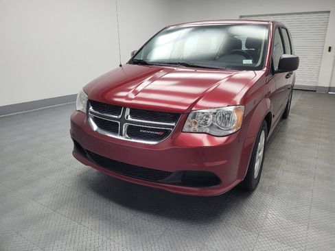 Used 2016 Dodge Grand Caravan American Value Package w/ UConnect Hands-Free Group image 15