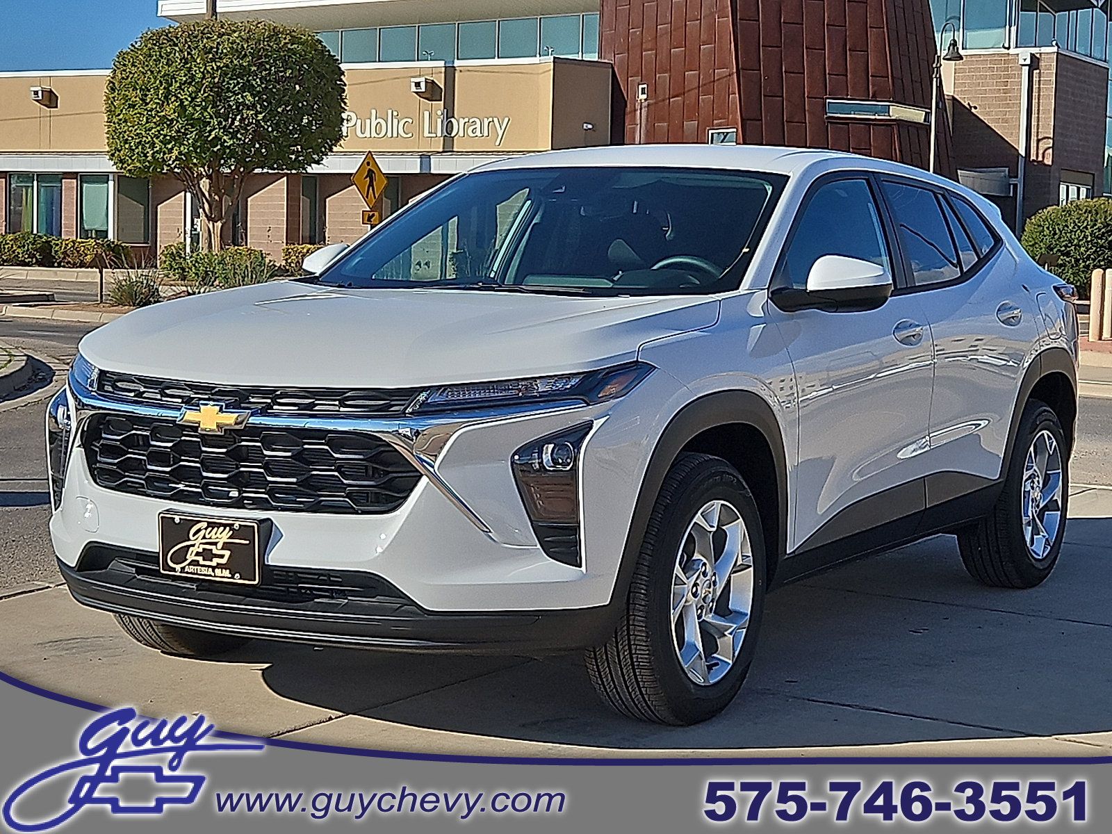 New 2026 Chevrolet Trax LS w/ LS Convenience Package FWD image 1