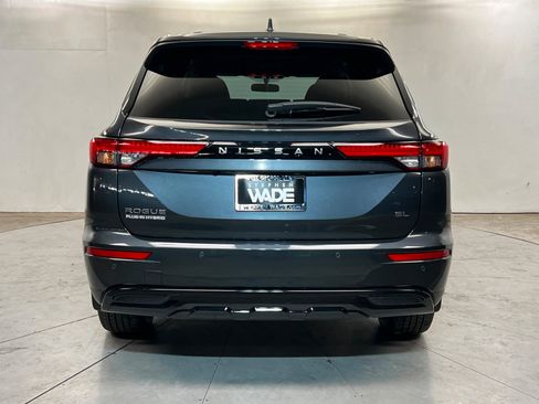 New 2026 Nissan Rogue SL image 4
