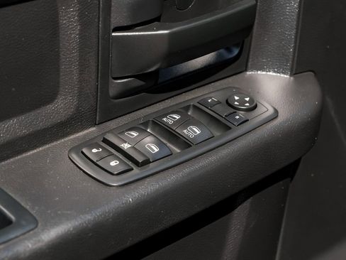 Used 2017 RAM 3500 Tradesman w/ Chrome Appearance Group image 41