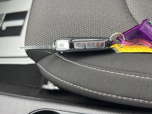 Certified 2024 Kia Forte LXS w/ LXS Technology Package image 33