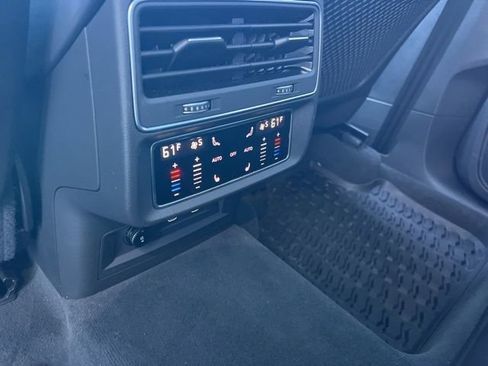 Certified 2025 Audi Q7 3.0T Premium Plus w/ Premium Plus Package image 35