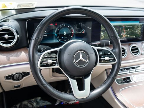 Used 2020 Mercedes-Benz E 350 4MATIC Sedan w/ Parking Assistance Package image 23