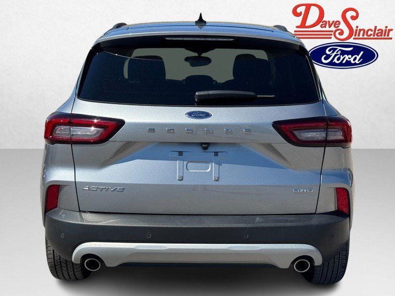 Used 2024 Ford Escape Active w/ Tech Pack #1 AWD/4WD image 8