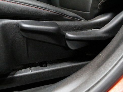 Certified 2024 Chevrolet Trax RS w/ Driver Confidence Package image 17