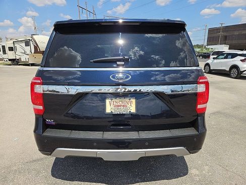 Used 2021 Ford Expedition XLT RWD image 6
