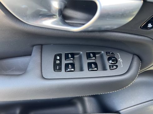 Certified 2023 Volvo XC90 T8 Ultimate w/ Protection Package Premier image 12