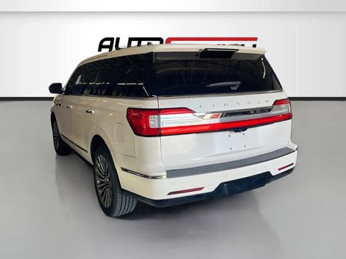 Used 2019 Lincoln Navigator Reserve AWD/4WD image 5