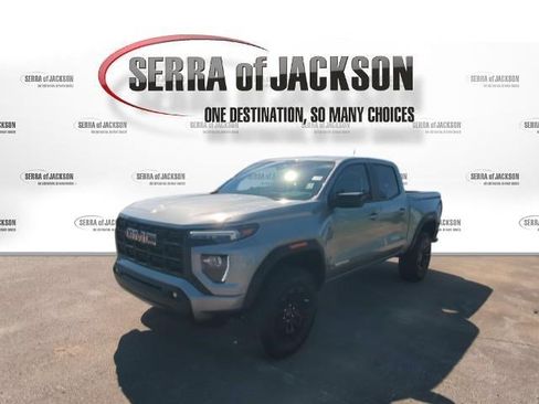Used 2026 GMC Canyon Elevation w/ Convenience Package RWD image 4
