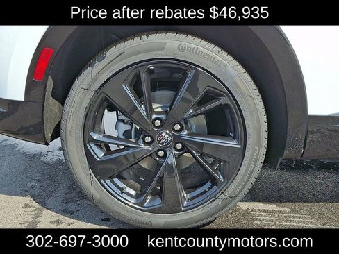 New 2026 Buick Envision Sport Touring image 8