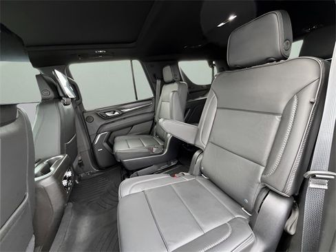 Used 2021 GMC Yukon Denali image 33