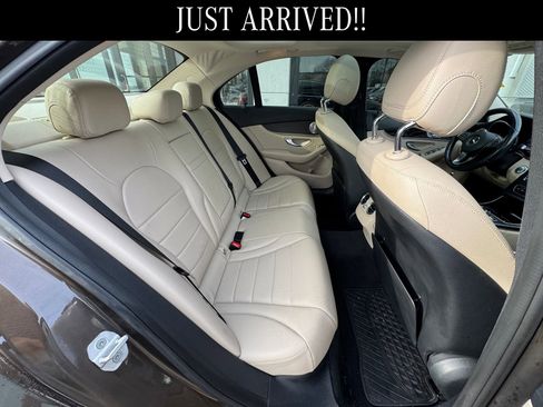 Used 2015 Mercedes-Benz C 300 4MATIC Sedan image 11