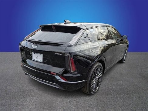 New 2026 Cadillac Optiq Sport 2 image 5