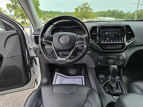 Used 2020 Jeep Cherokee Limited AWD/4WD image 13