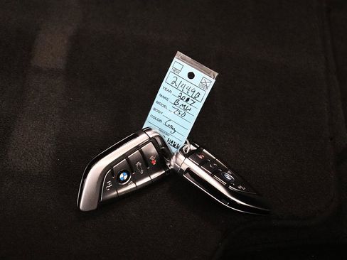 Used 2017 BMW 750i 750i image 56