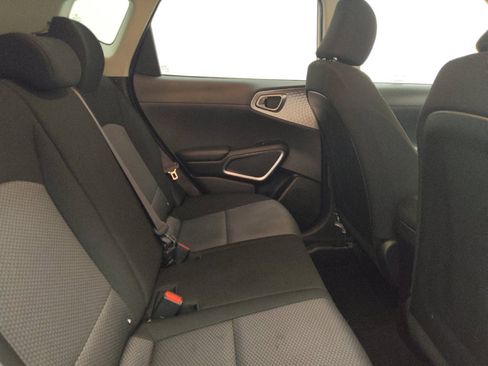 Used 2020 Kia Soul LX FWD image 19