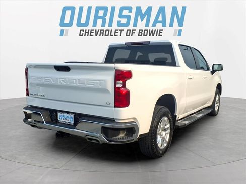 Used 2025 Chevrolet Silverado 1500 LT AWD/4WD image 3