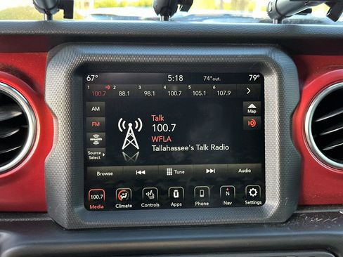 Used 2023 Jeep Gladiator Rubicon w/ LED Lighting Group image 19