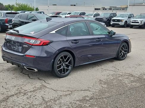 Used 2024 Honda Civic Sport Touring image 5