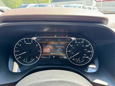 Used 2021 Nissan Rogue SL w/ Premium Package AWD/4WD image 9