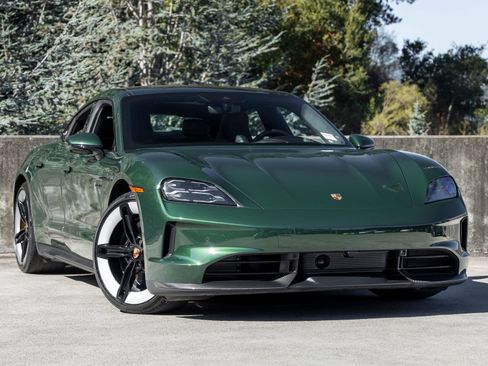 Certified 2025 Porsche Taycan GTS AWD/4WD image 6