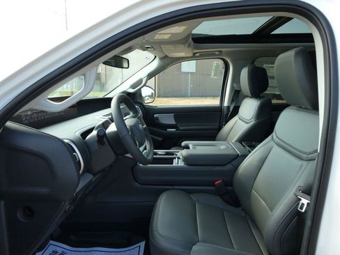 New 2027 Ford Expedition Active AWD/4WD image 17