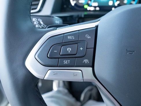 New 2026 Volkswagen Atlas Cross Sport SEL Premium R-Line image 24