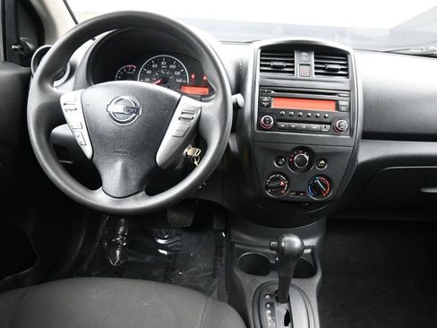Used 2015 Nissan Versa S Plus image 19