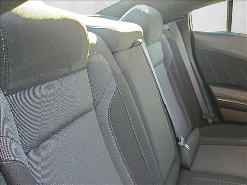 Used 2020 Dodge Charger SXT w/ Blacktop Package image 20