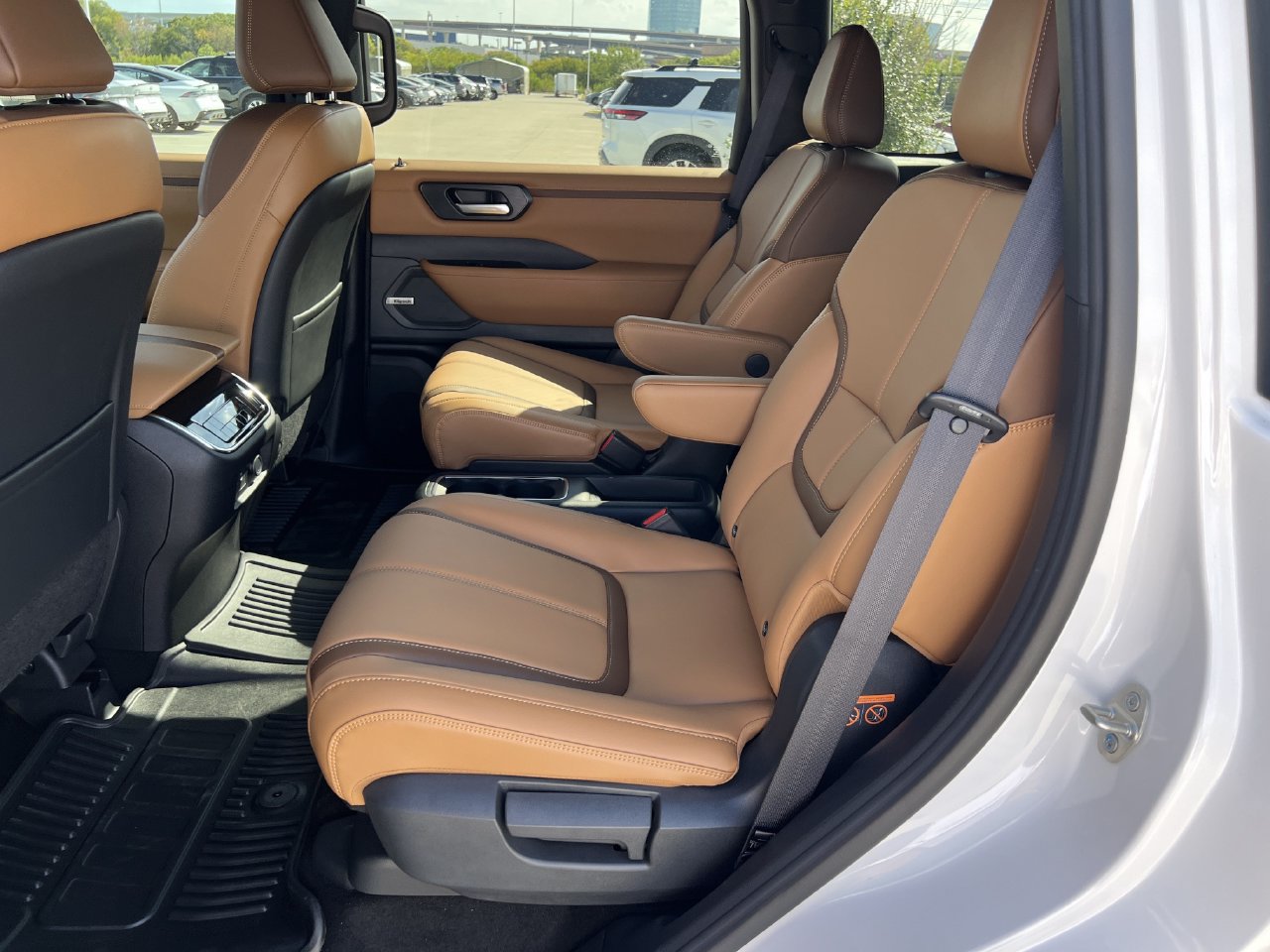 New 2026 Nissan Armada SL AWD/4WD image 16