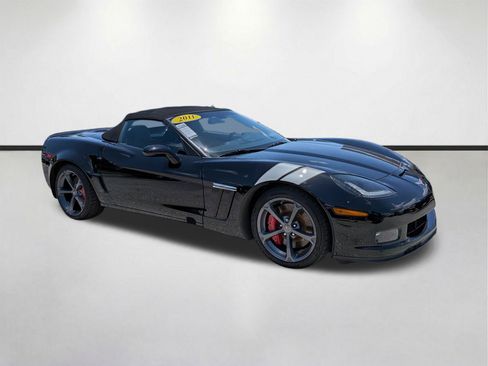 Used 2011 Chevrolet Corvette Grand Sport w/ Preferred Equipment Group RWD image 2